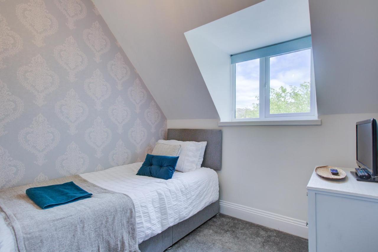 Luxury 3 Bedroom Apartment Close To Beach, Bournemouth & Meyrick Park Екстериор снимка